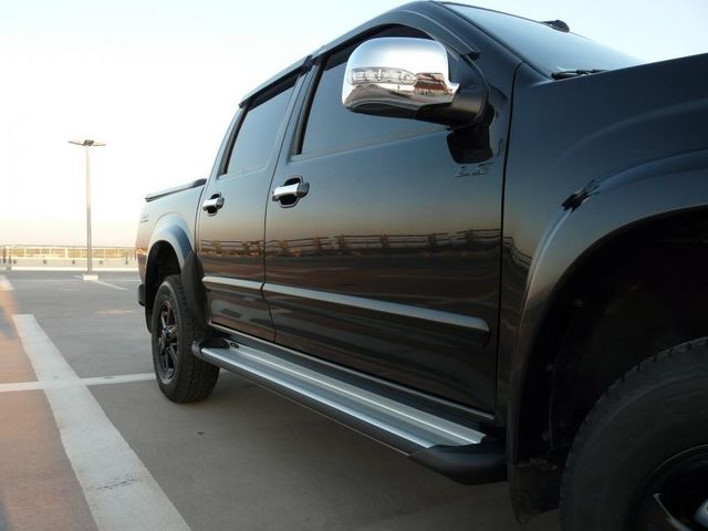 ISUZU D-max pick up 4X4 CREW 3.0 LS M/T URBAN JUNGLE 