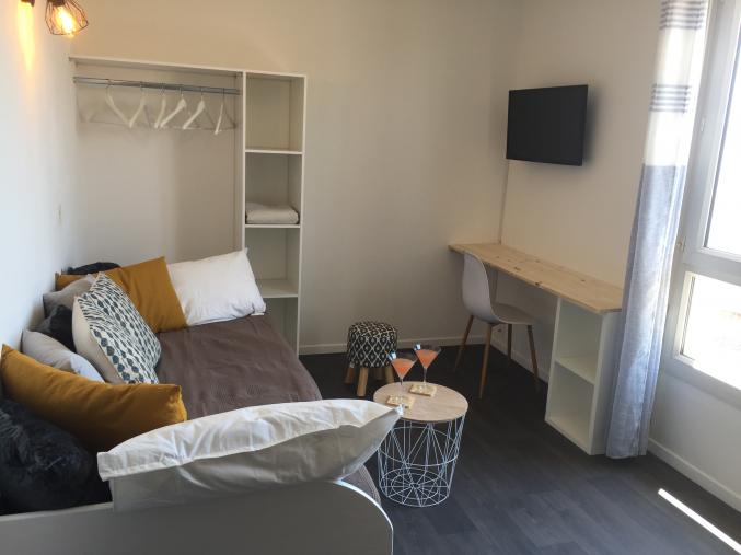 Studio Avignon porte st Roch 