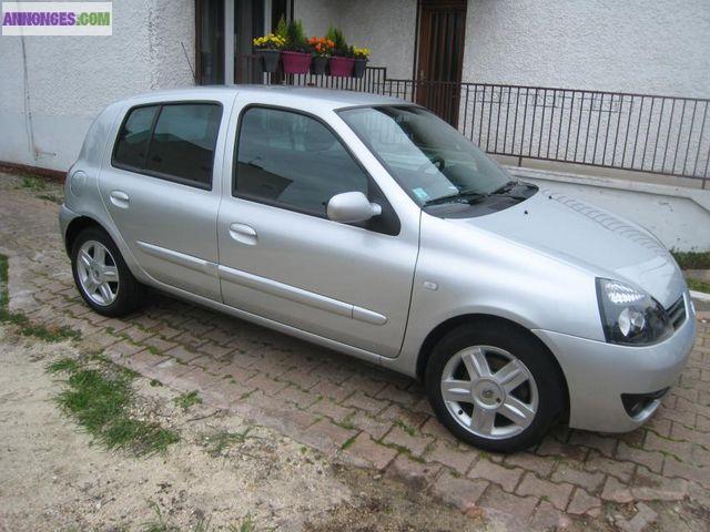 RENAULT CLIO 2 CAMPUS