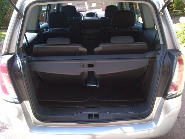 Opel Zafira ii 1.9 cdti 120 elegance