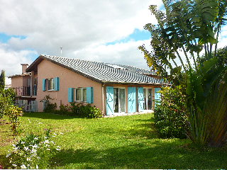Andraisoro Ambatomaro Antananarivo MADAGASCAR : villa de standing, ensoleillement du matin au soir