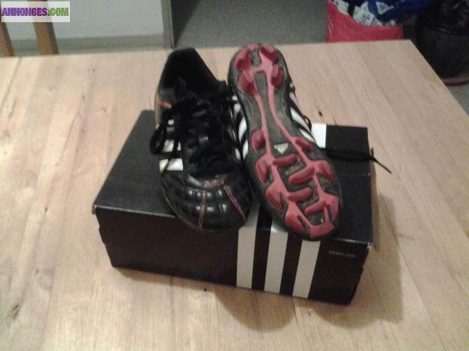 Chaussures de foot Adidas