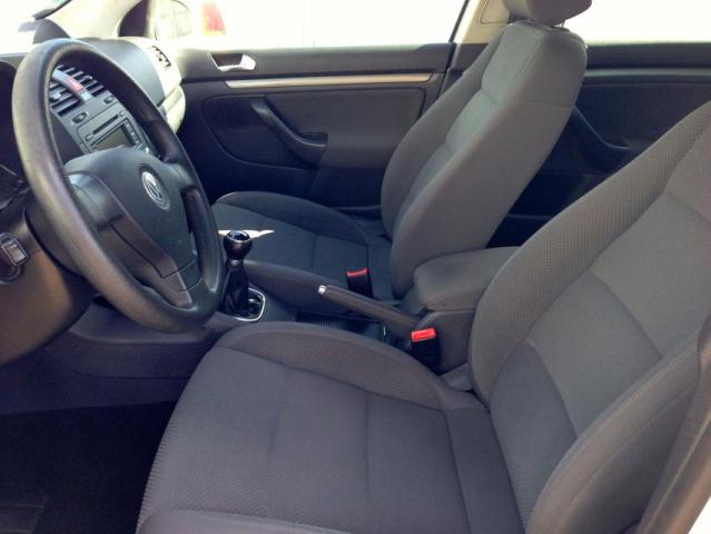 Volkswagen Golf v 1.9 tdi 105 confortline 5p