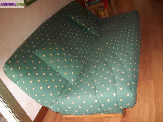 Vends canapé clic-clac