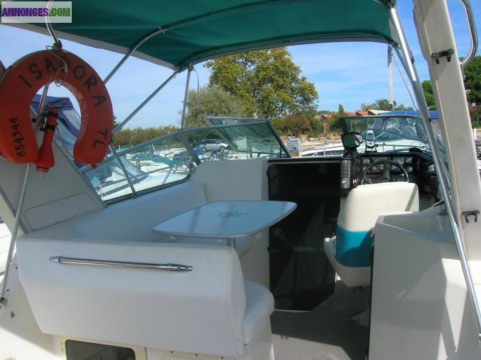 Bateau bayliner cierra 2755