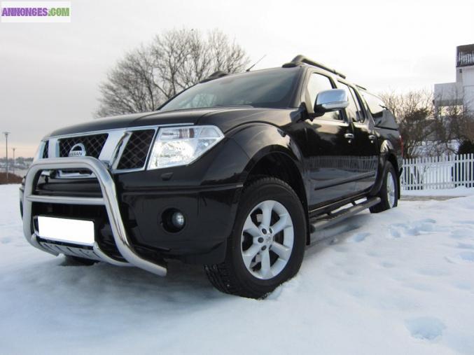 Nissan Navara LE Pick-up