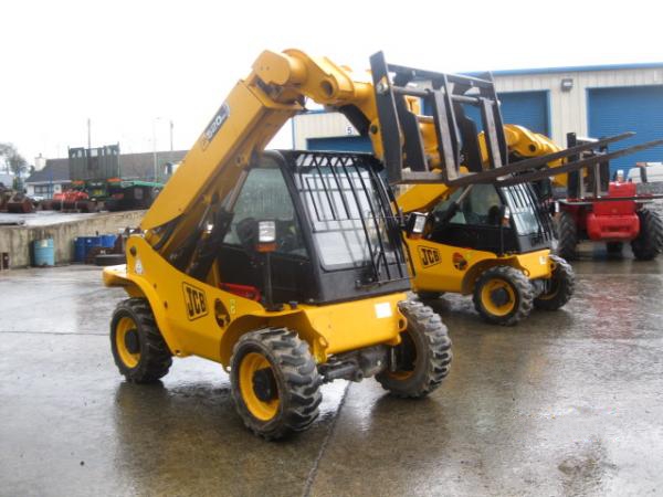 2009 JCB 520-40 télescopique
