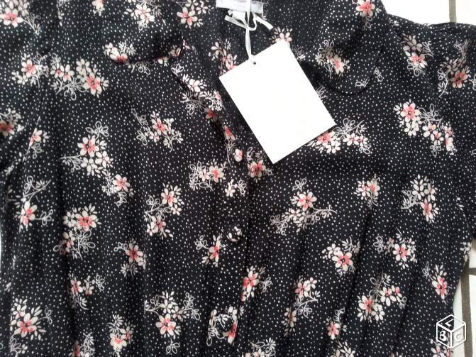 Robe noire évasée fleurie et pois T 38 - 40 / 40 NEUVE