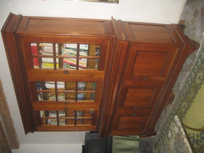 Bibliothèque merisier parfait état
