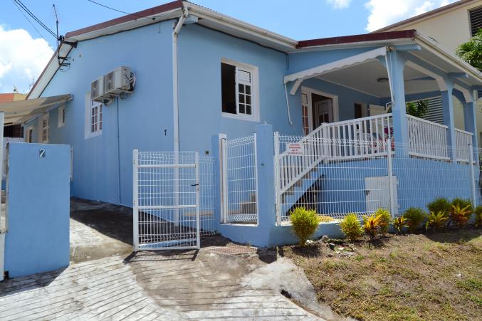 Loue F3 à 50m de la plage, Trois Ilets, Anse Mitan