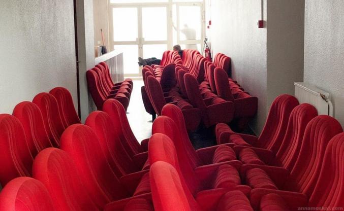 Ensemble de fauteuils de théâtre