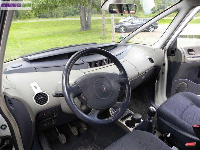 Renault Grand Espace iv 2.2 dci 150 expression