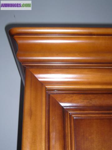 ARMOIRE MERISIER