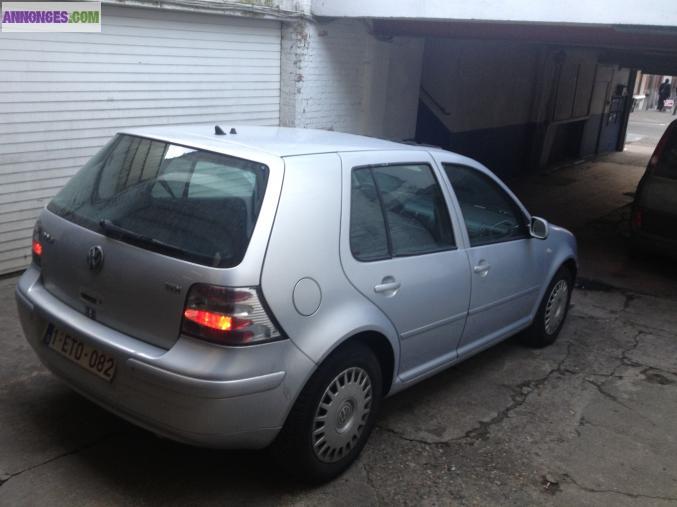 Vw golf4tdi 5 portes toit ouvrant avec controle technique