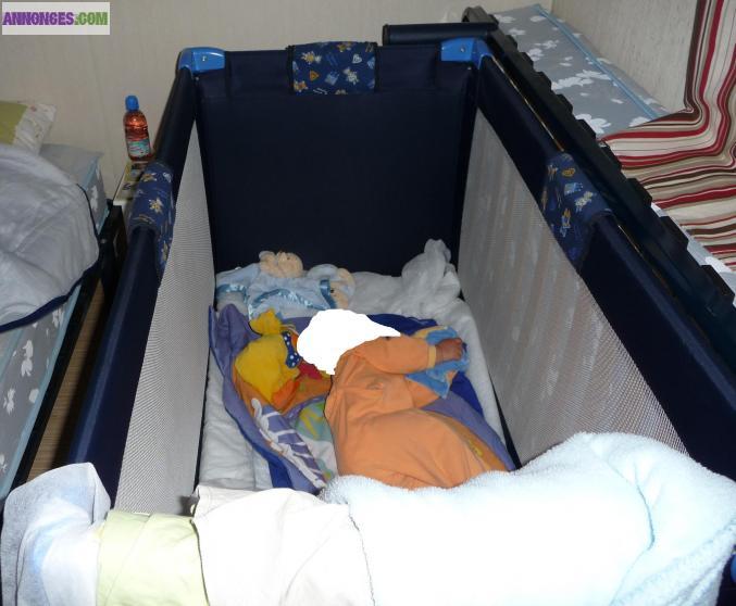 Lit Bébé parapluie