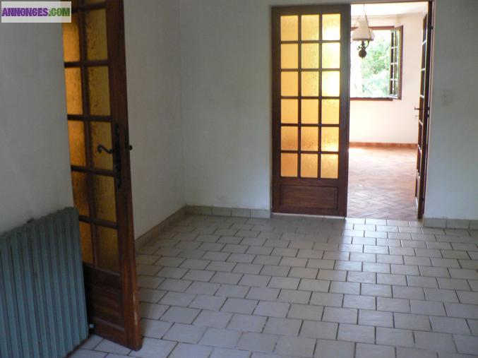 EN VILLE AU CALME SUPERBE BIEN A VENDRE