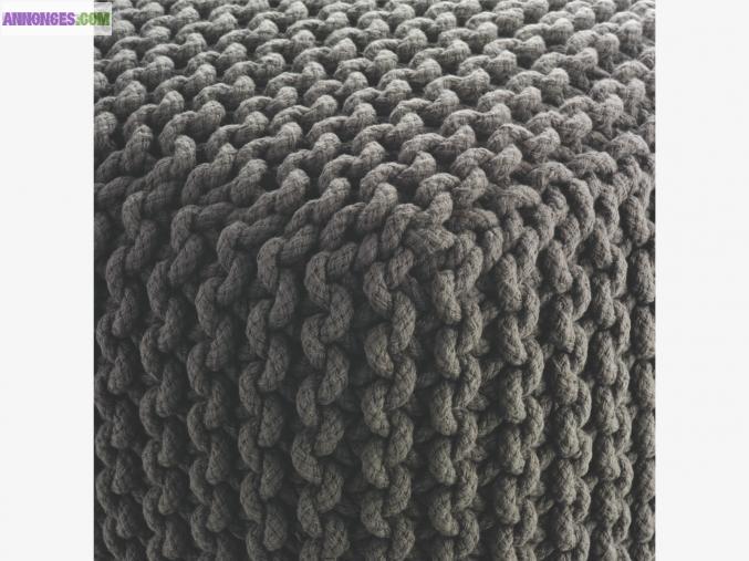 Knot pouf en fil de coton