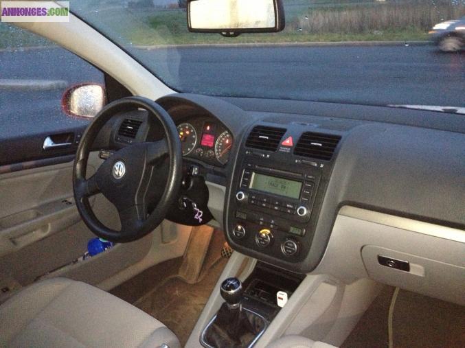 Golf 1,6 fsi confort 3 portes