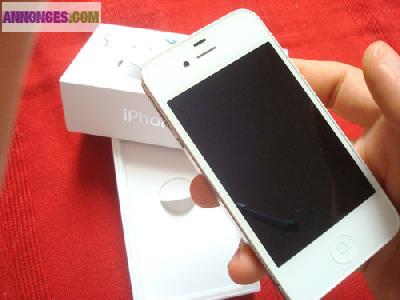 Iphone 4s blanc 32 GO-chargeur-facture-garantie