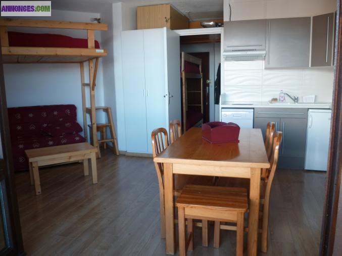 Risoul 1850 été,hiver, 6 couch. pied des pistes