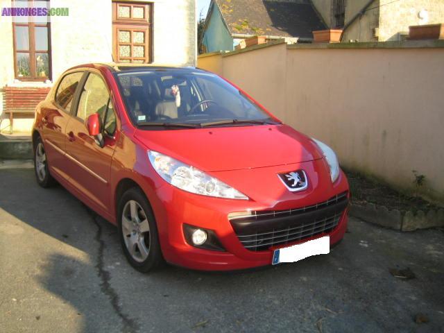Peugeot 207 féline