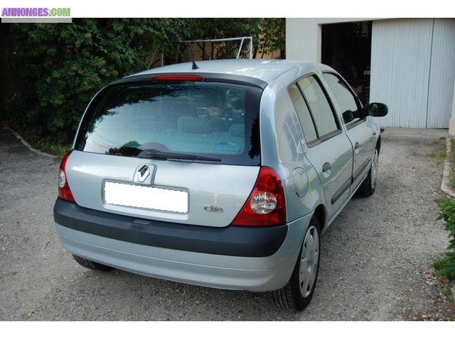 Renault Clio ii (2) 1.6 16s privilege 5p