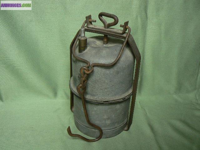 ANCIEN LAMPE ACETYLENE METAL