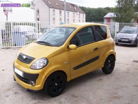 Voiture sans permis- MICROCAR MGO F8