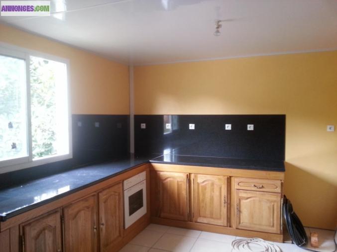 HAUT de VILLA T4 de 84 M² avec JARDIN PRIVATIF