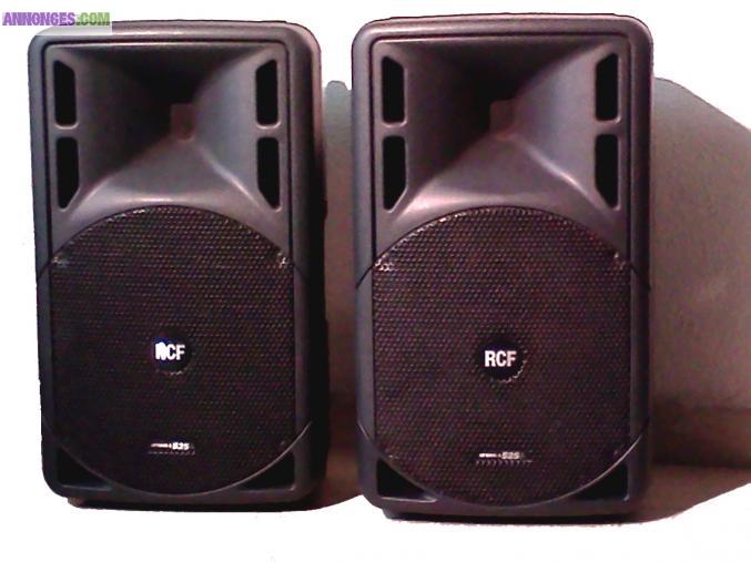 Paire de RCF ART 525A Enceinte active 750w sonorisation live spectacle dj conférence