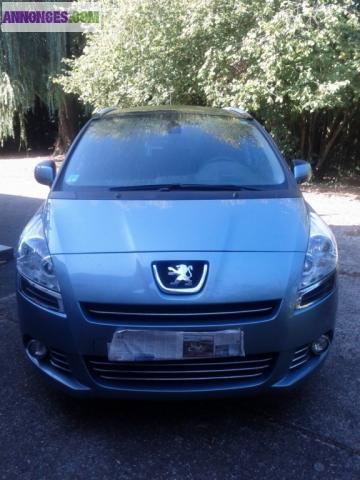 Monospace 5008 peugeot