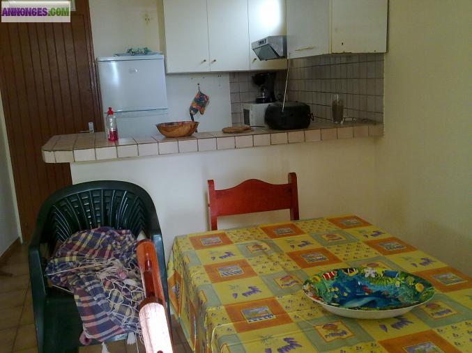 LOCATION AU BORD DE MER