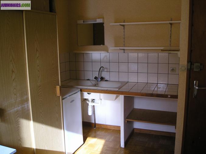 Chambre meublee longwy