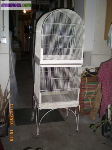 Cage à oiseaux