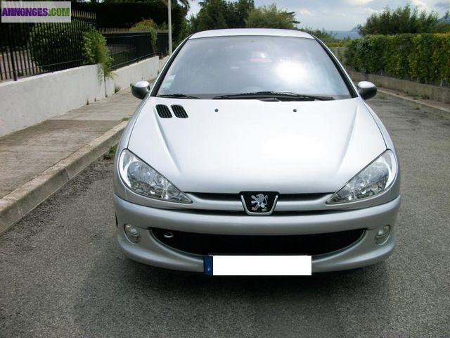 Peugeot 206 (2) 1.4 16s 90 executive 5p