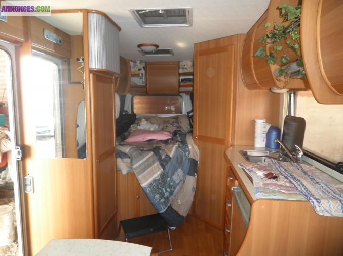 CAMPING-CAR ROLLER TEAM