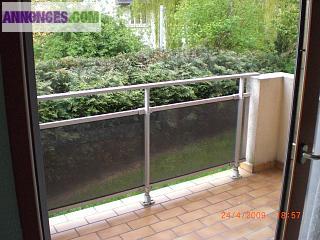 Appartement F 2 tranquilité+commodités RE et Commerces