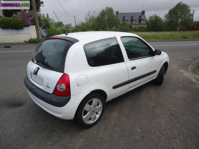 Renault Clio 1.5L DCI Authentique 5P