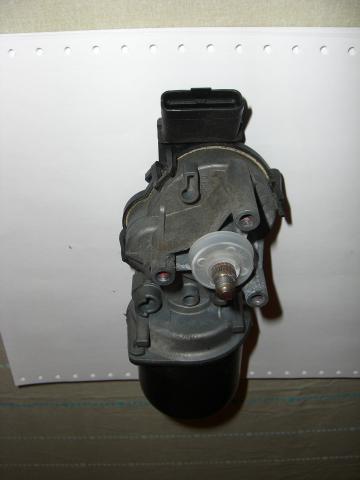 Moteur essuie glaces