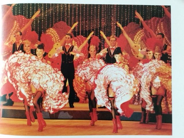 Livre sur le Moulin Rouge