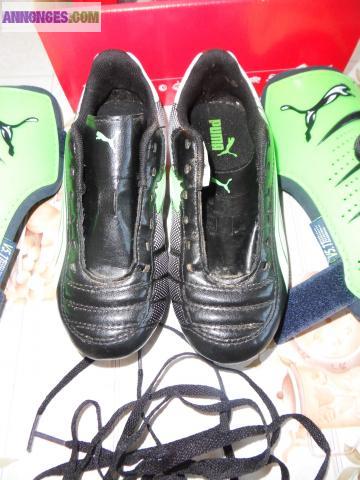 Chaussures pour foot et Tibia PUMA