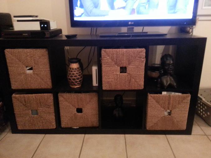 DIVERS MEUBLES EN BOIS