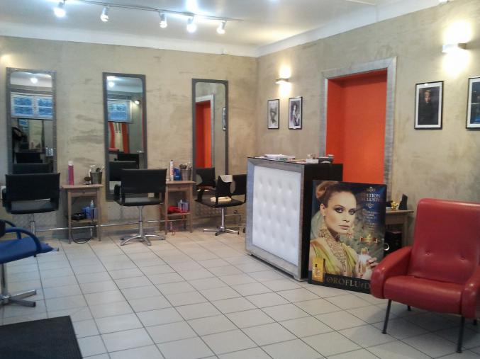 Recherche coiffeur (h:f)