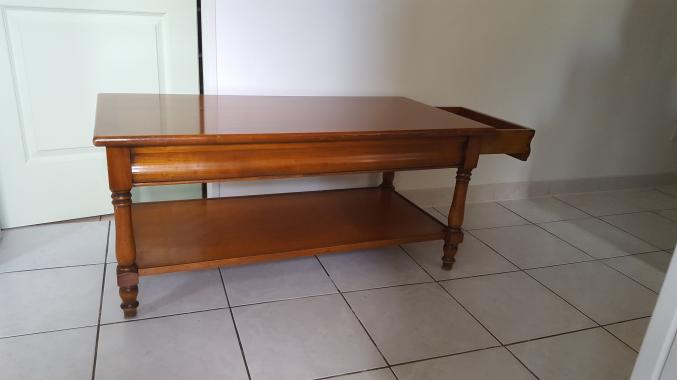 Vends canapé et table basse