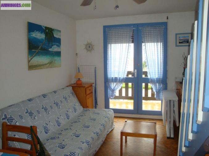 PRINTEMPS/ETE PORT LEUCATE