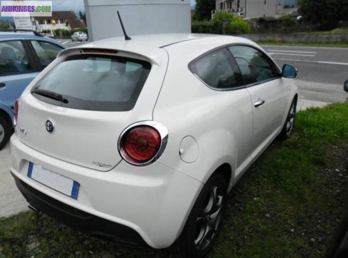 Vends Alfa Romeo Mito 1.3 JTDm 95 Latina Start and Stop pour cause de 2ème enfant