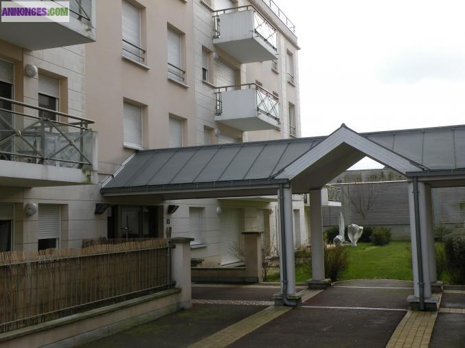 Apt T3 ds rés.privée près centre commercial St Sever