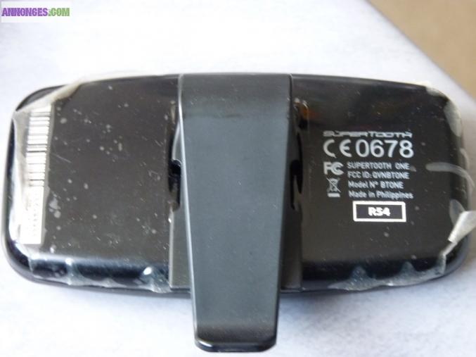 Supertooth one ( système bluetooth voiture )