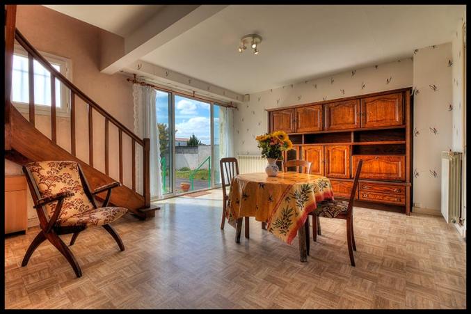 Maison 5 chambres de 107 m2, sur terrain 755 m2