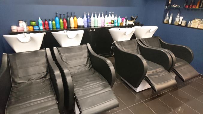 Bac à shampooing Lift Wash Slim massant – Maletti